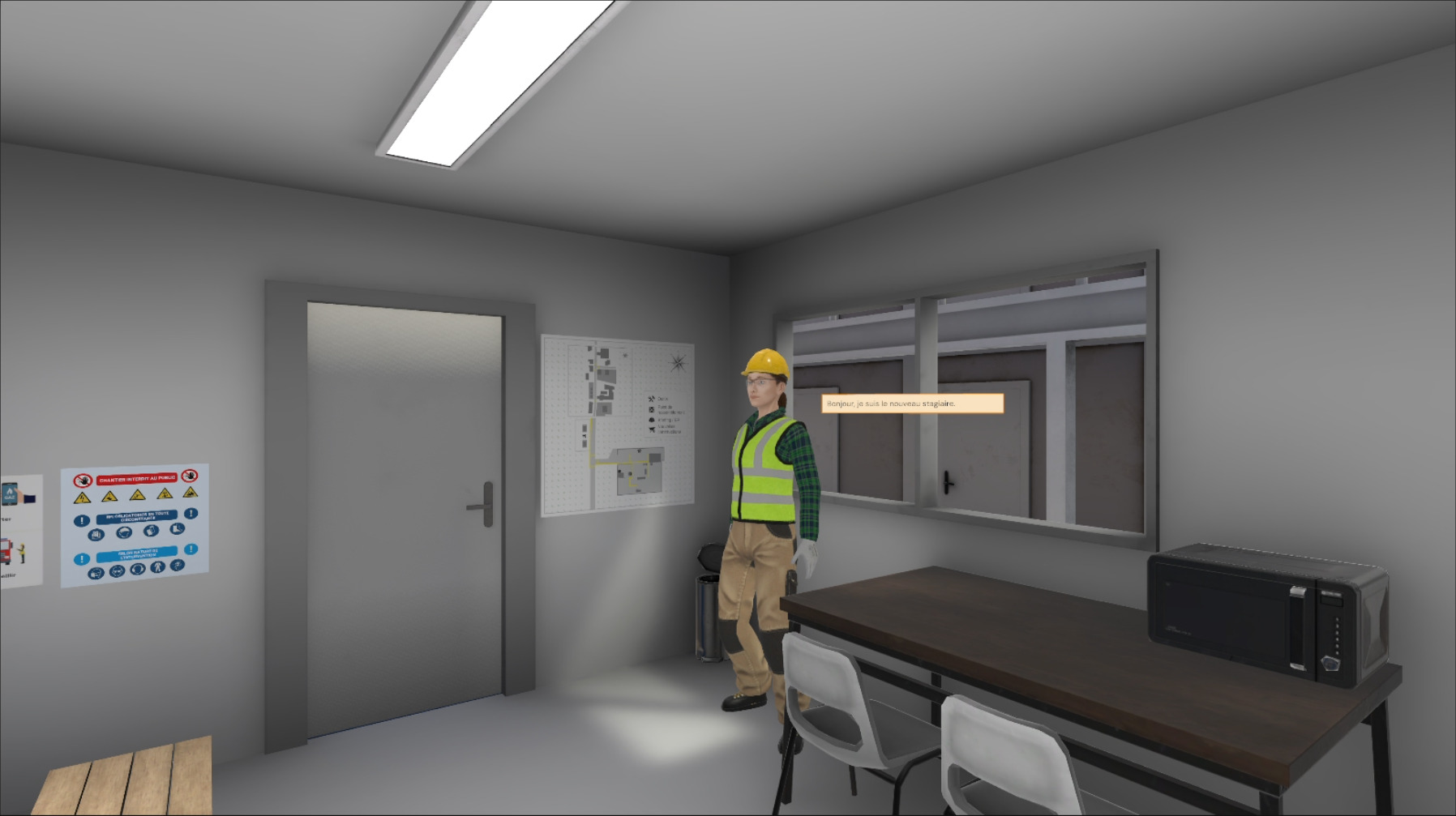 Cheffe de chantier attendant de donner ses instructions mco common sitemanager